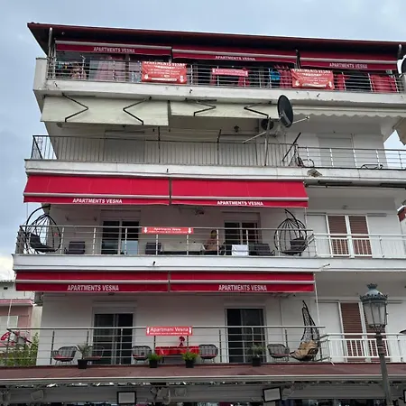 Vesna Luxury & Stefan Ap 10 *