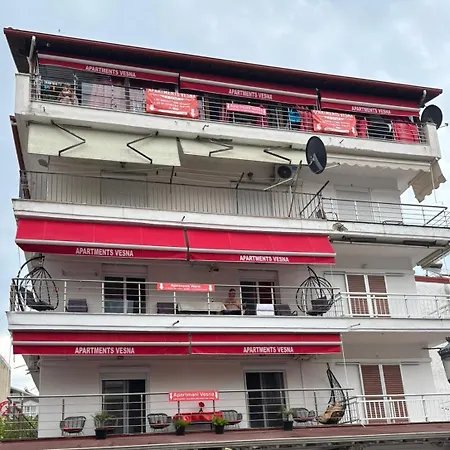 Vesna Luxury & Stefan Ap 10 *